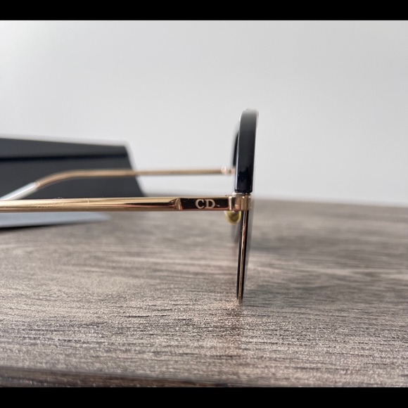 DIOR Desertic Aviator Sunglasses - Picture 8 of 14